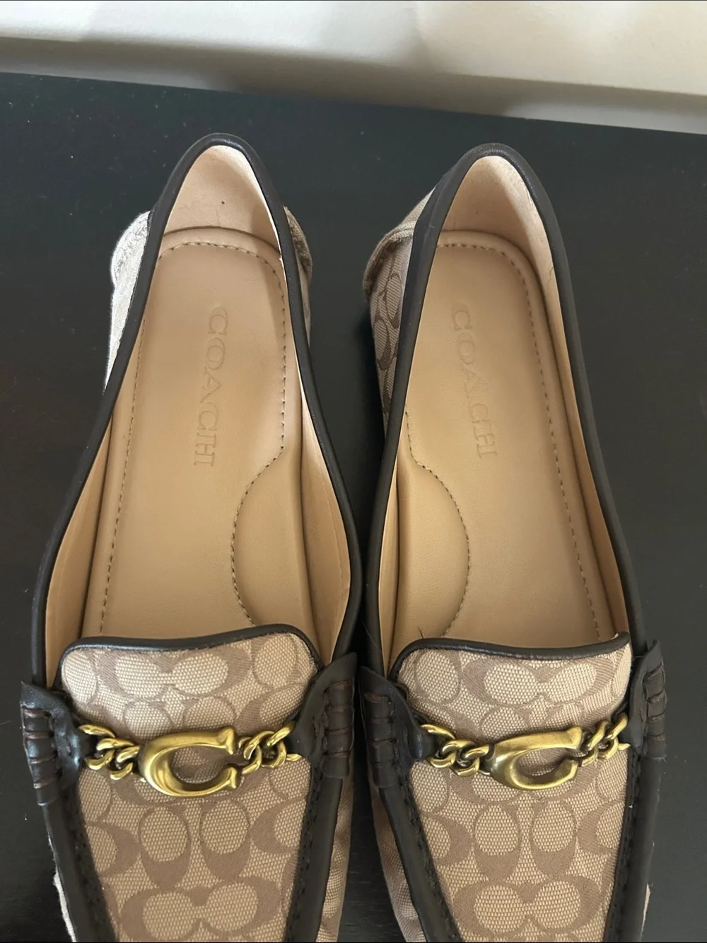 Coach classic signature